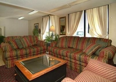 Rodeway Inn2