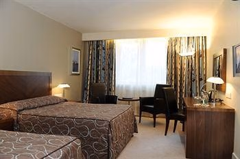 Ballyroe Heights Hotel0