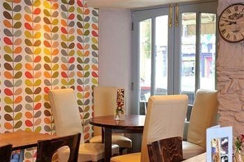 Blue Haven Hotel4