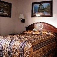 Greenwood Suites Anaheim Resort1
