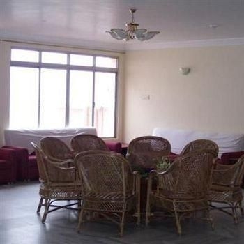 Sterling Days Inn Valley View2