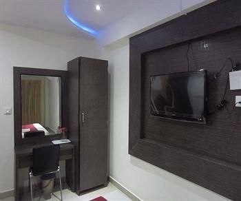 Hotel M.B International2