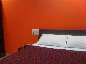 AXA Hotel3