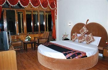 Apple Green Resorts0