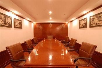 Chanakya Hotel2