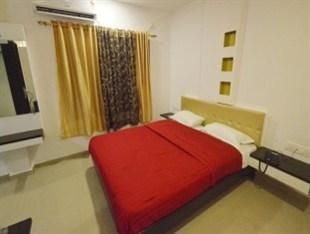 Hotel Anand1