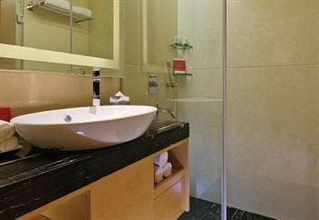 The Gateway Hotel GE Road Raipur4