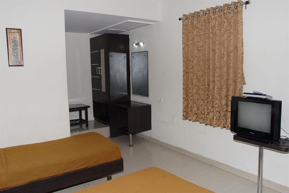 Hotel Enzo International0