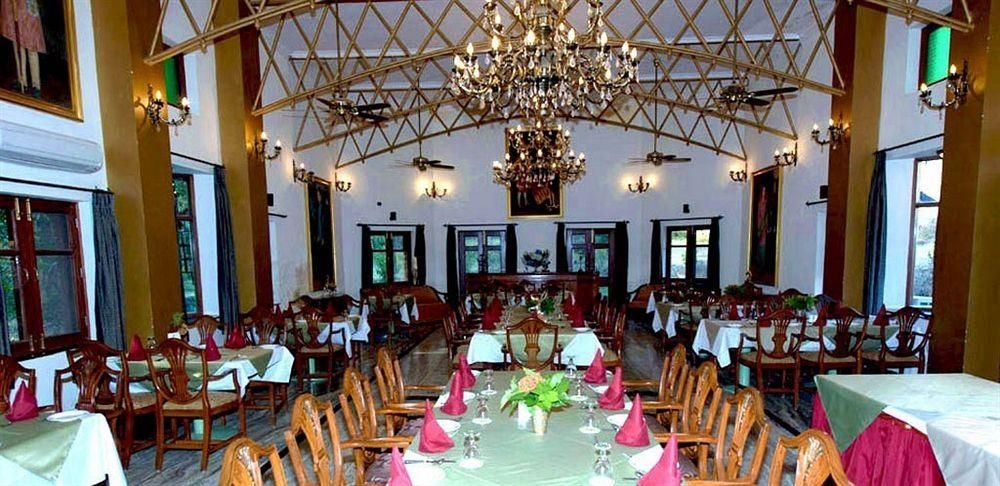 WelcomHeritage Taragarh Palace4