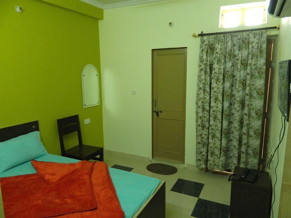 แซทคาร์โฮเต็ล (Satkar Hotel)4