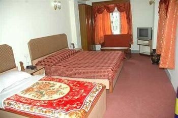 Hotel Golmaheem3