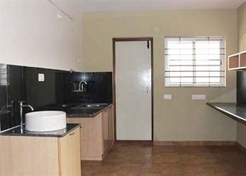The Red Lotus Suites1