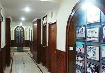 Hotel East Palace2