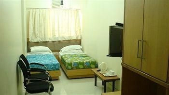 โรงแรมเบนท์ลีย์ (Bentley Hotel)2