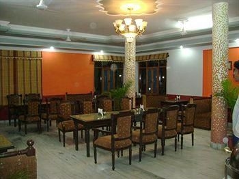 The Narayana Resort & Spa1