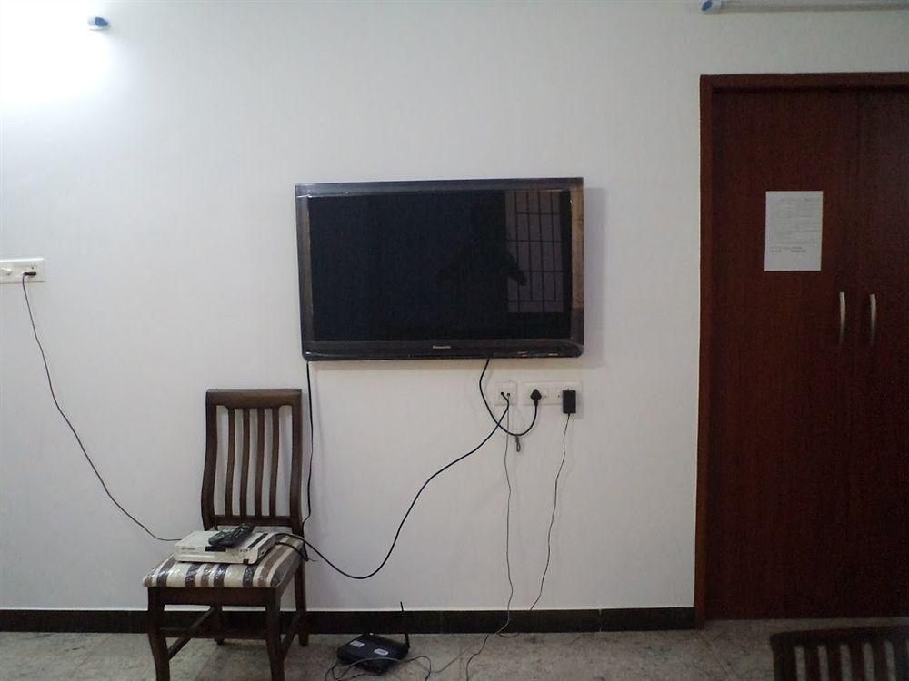 Shruthi Hospitality4