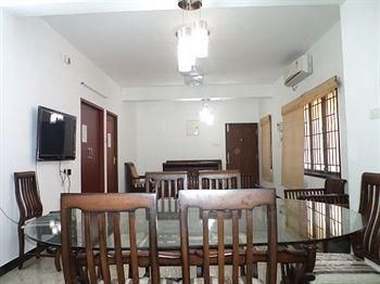 Shruthi Hospitality1
