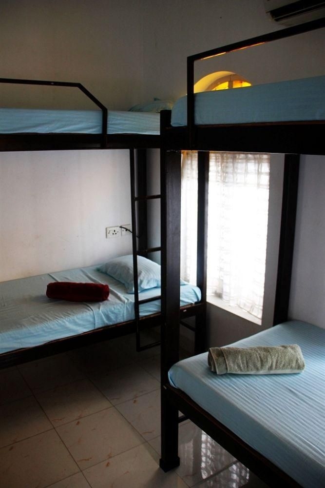Vedanta Wake up! along the dreamy backwaters0
