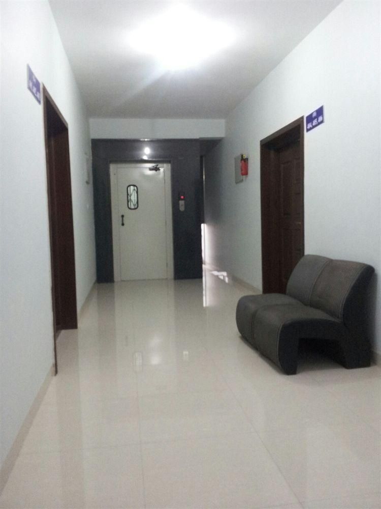 Hill View Guest House Gachibowli4