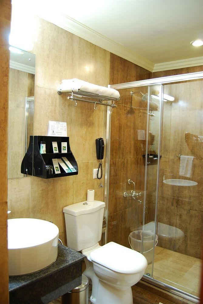 Quality Inn Sabari Resorts4