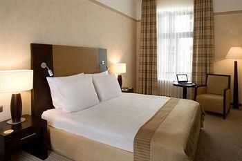 Hotel Neelkant4