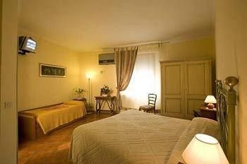 Hotel Alex3
