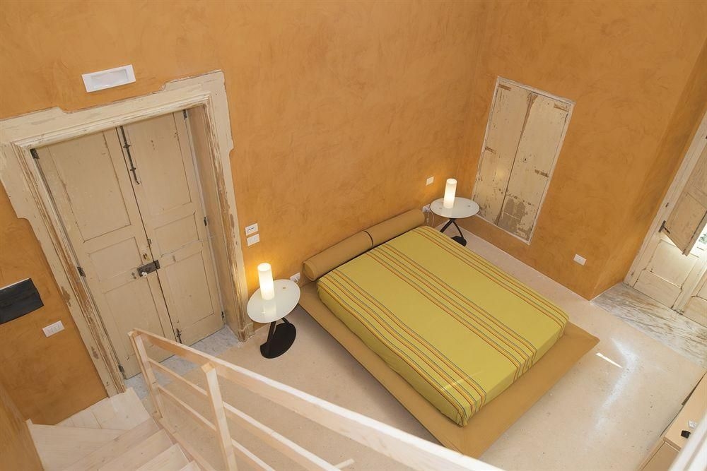 Relais Carlo V - Palazzo Storico1