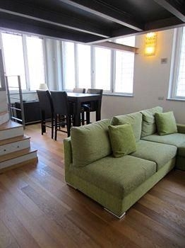 Temporary House - Via Romolo Gessi1