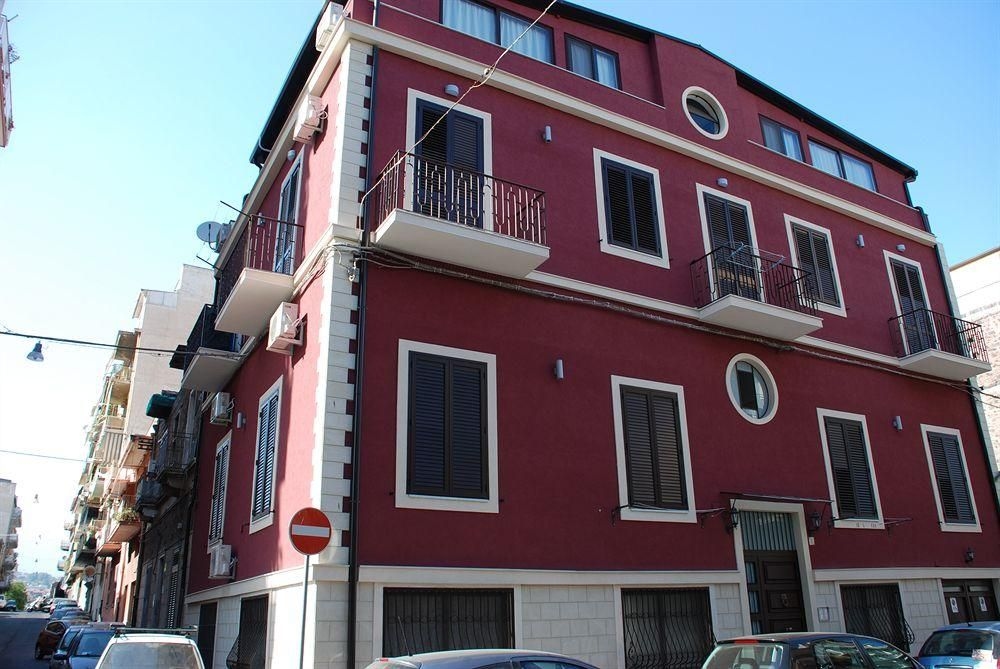 Palazzo Lucchesi3