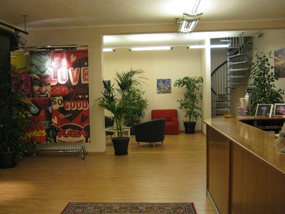 Hotel Faenza1