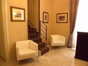 Regina Margherita Hotel0
