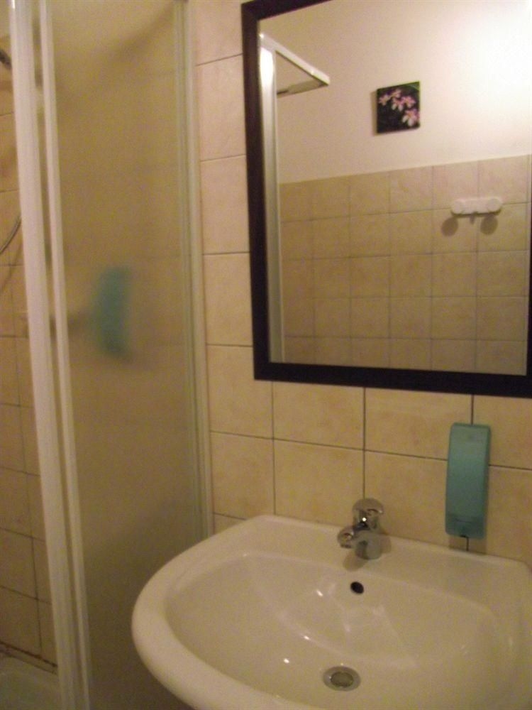 La Casa dei Fantasmi0