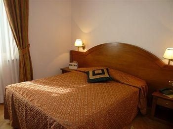 Ristorante Hotel Squarciarelli1