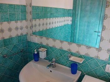 B&B Ciro's House1