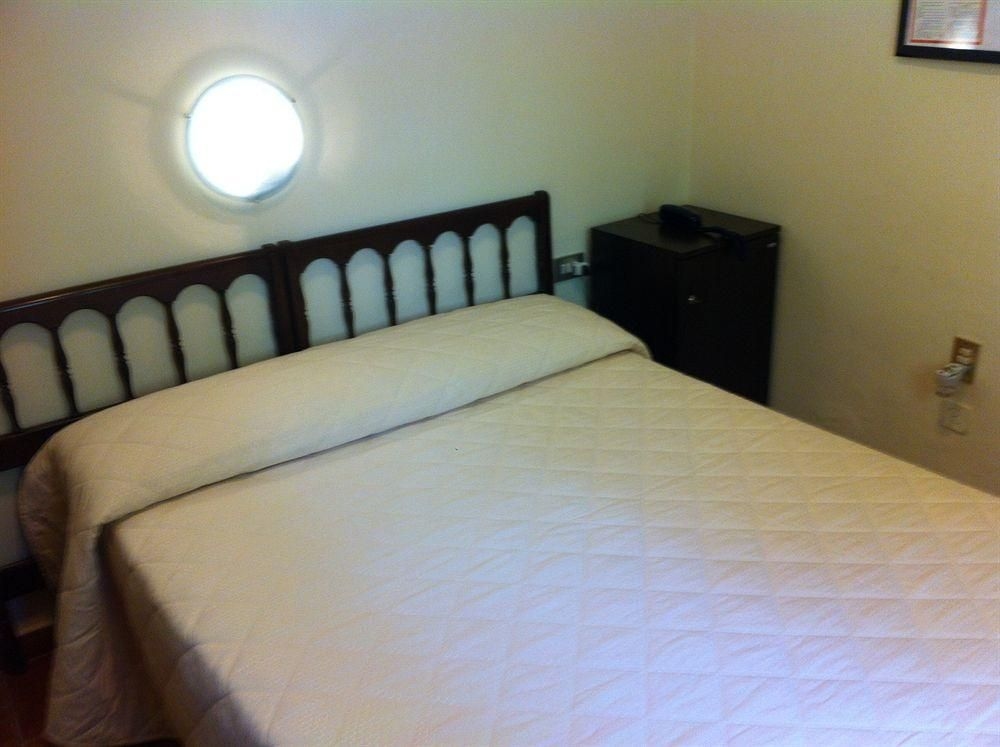 Hotel Crocini0