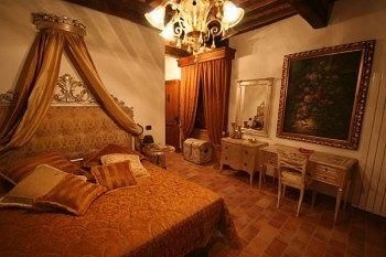 Antica Dimora Le Contrade3