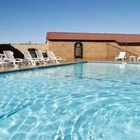 Comfort Inn And Suites4