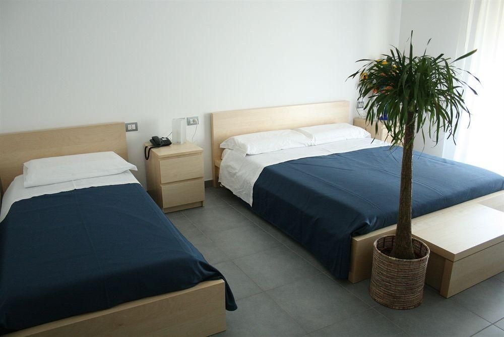 Camere Enny3