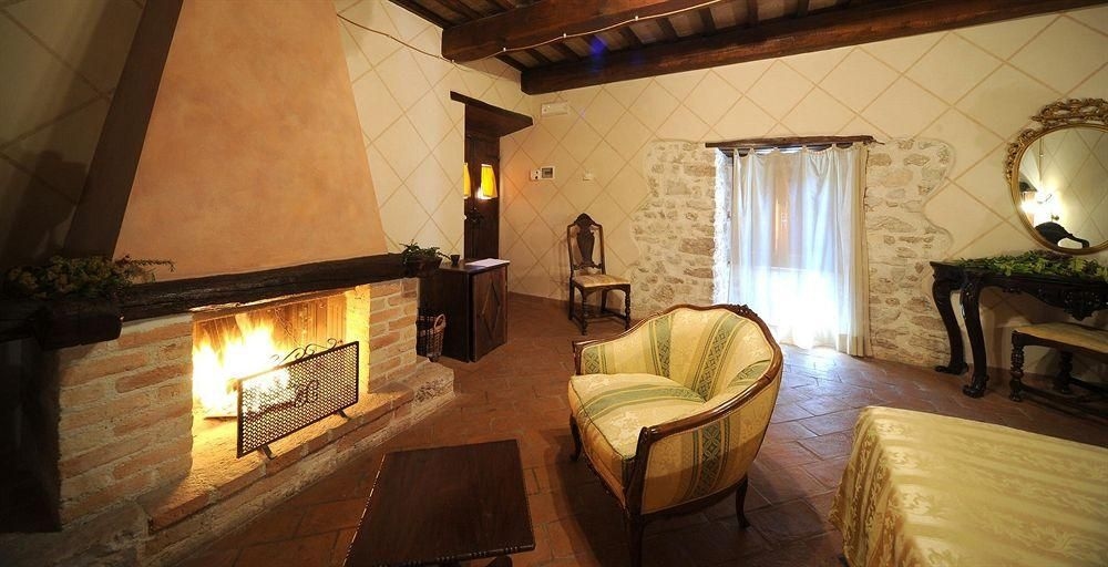 Antico Casale Urbani2