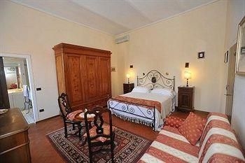 Agriturismo Villa de' Fiori3