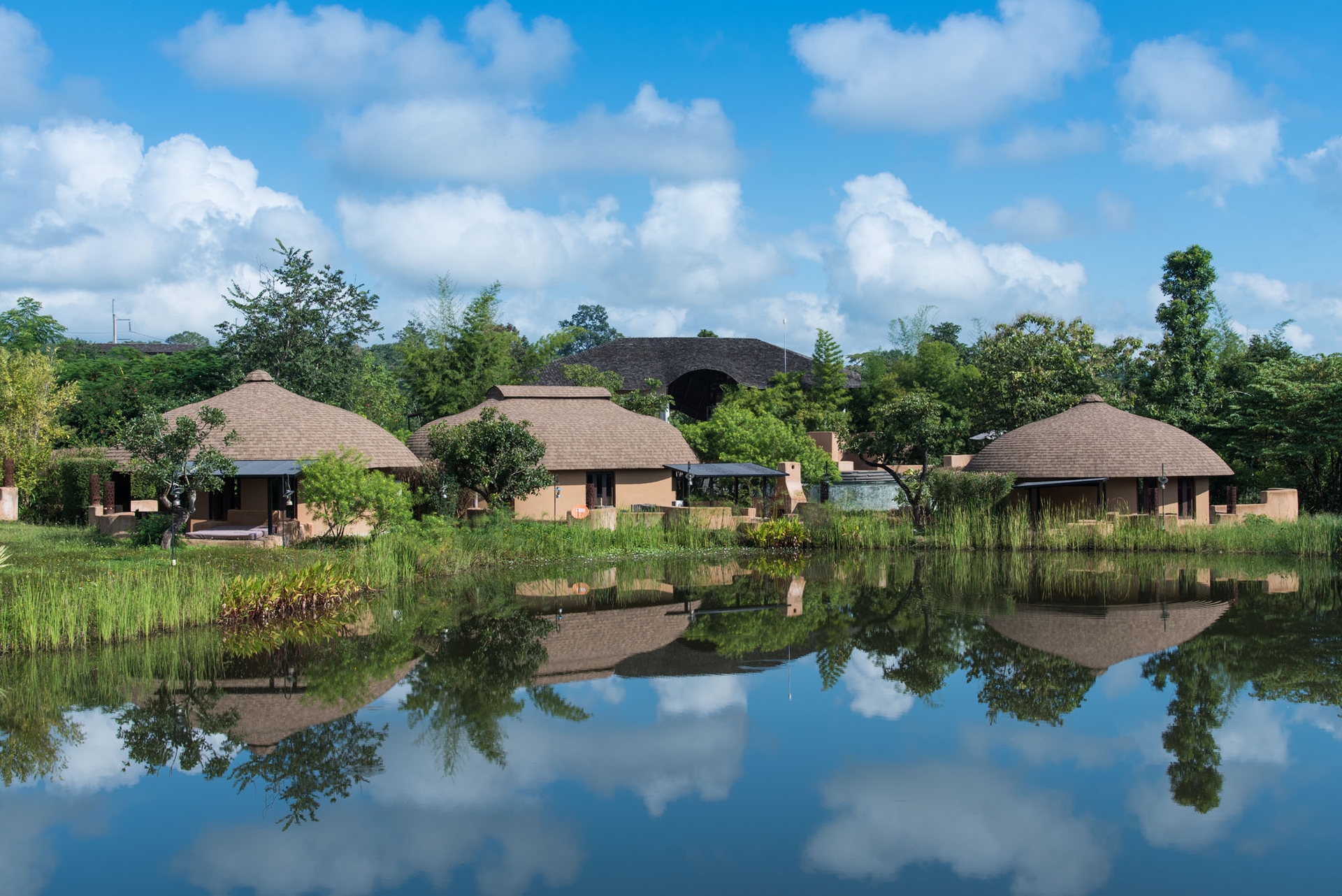 มอนทิส รีสอร์ต (Montis Resort)1