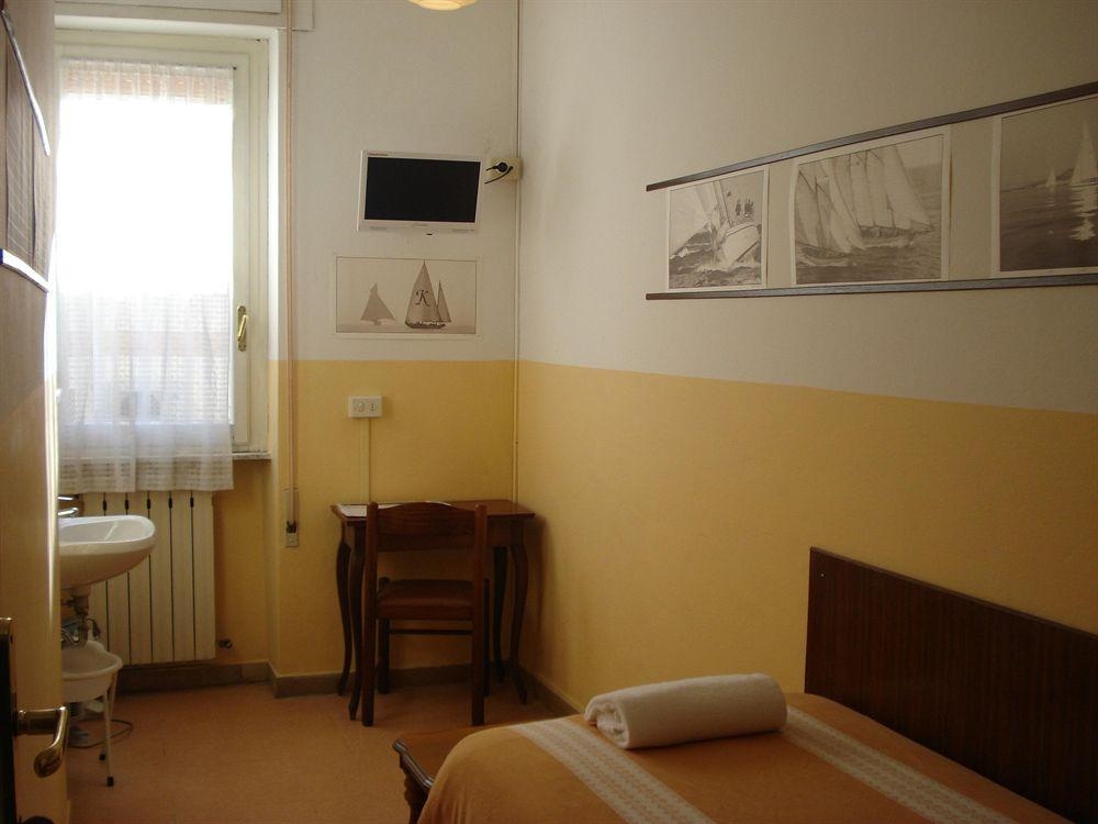 Ely Hotel3