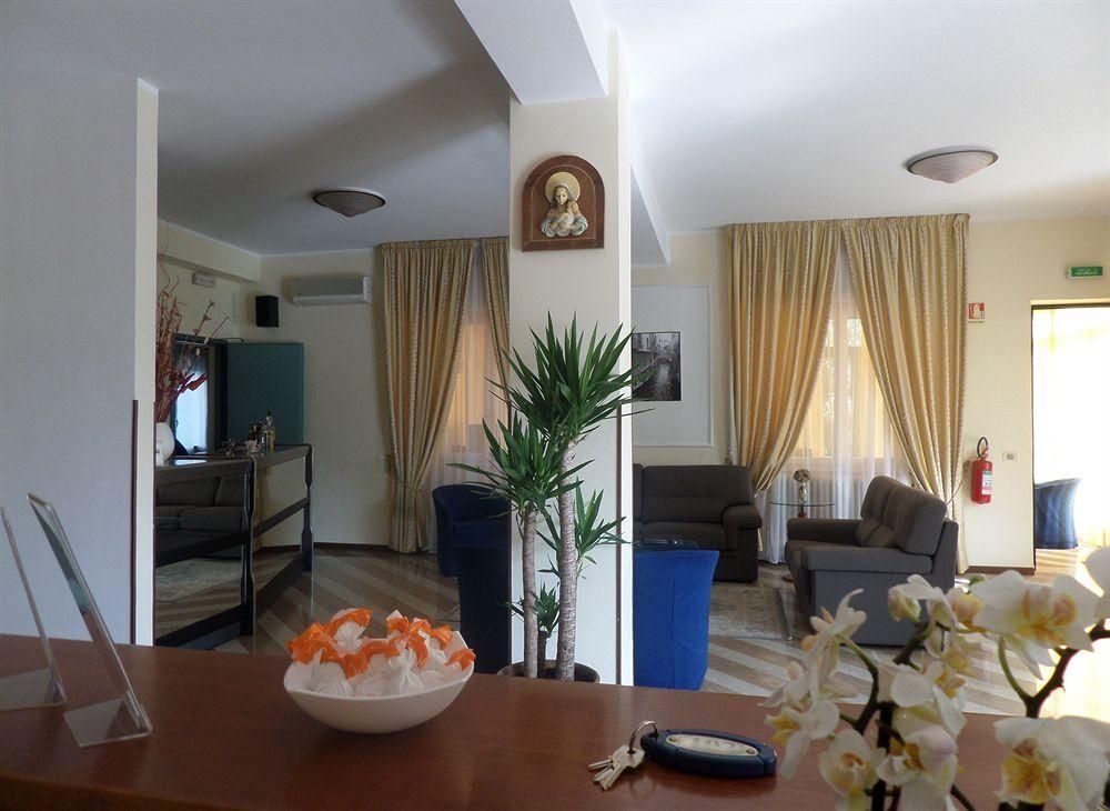 Hotel Astoria2