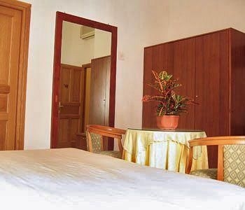 Hotel Paba0