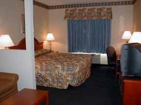 Comfort Suites1