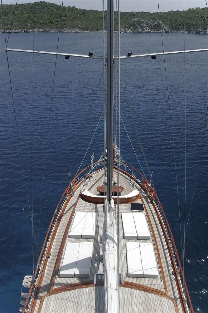 Plaghia Charter Boat&Breakfast2