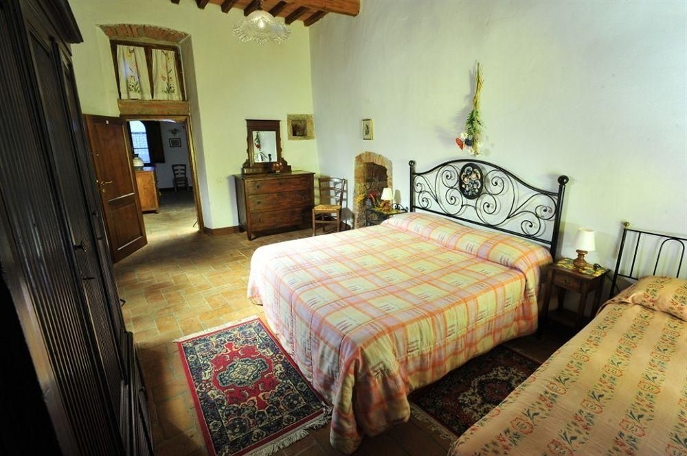 Castello di Monteliscai2