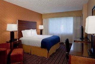 Holiday Inn Express Sacramento Convention Center3