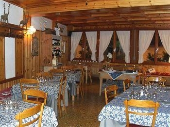 Hotel Chalet Capriolo3