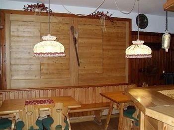 Hotel Chalet Capriolo1